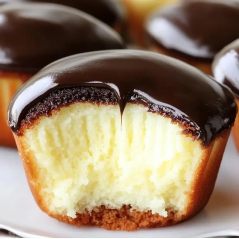 Boston Cream Pie Cupcakes